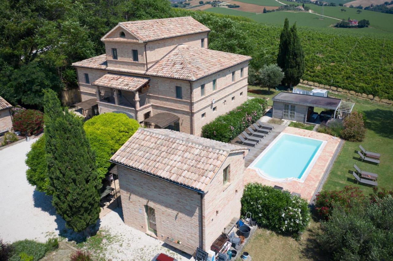 La Vita Nuova Appartements - Appart B&B Morro d'Alba Luaran gambar